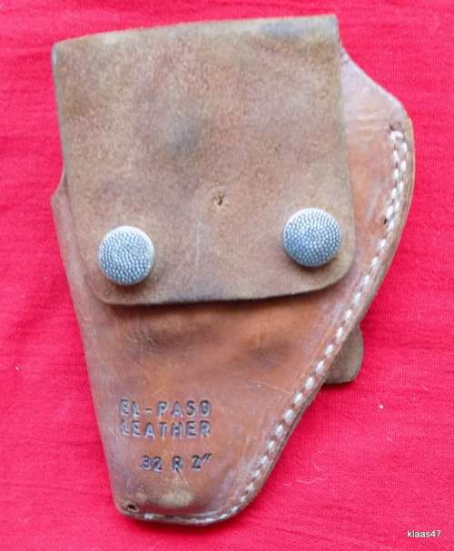 EL-PASO LEATHER GUN HOLDER   32 R 2IN