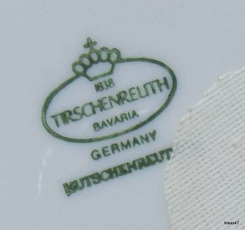 DECORATIVE PLATE  - AUSTRIA  -  TIRSCHENREUTH BAVARIA GERMANY