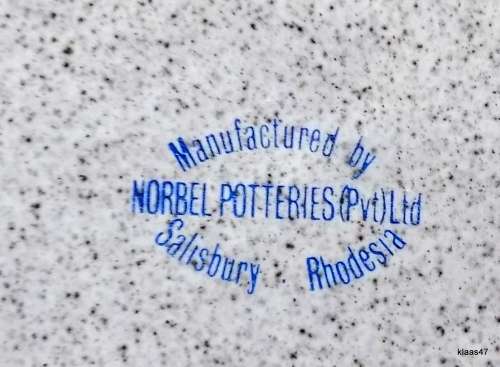 OKTOBERFEST JAYCEES 1973 TANKARD BY NORBEL POTTERIES  SALISBURY RHODESIA  (TAN)