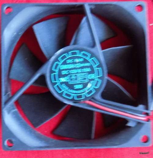DC Computer  Fans - Yate Loon Electronics - DC 12V 0.18A - SIZE 8X8cm 2.5cm Deep
