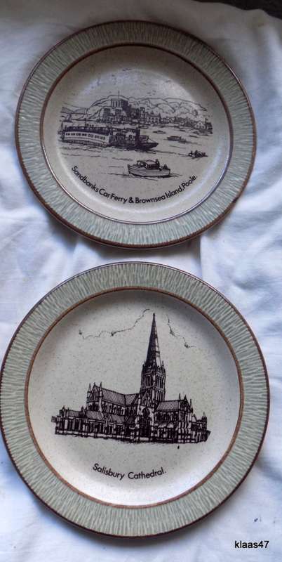 Purbeck Pottery Plates - England : Salisbury Cathedral and Sandbanks Car Ferry Poole