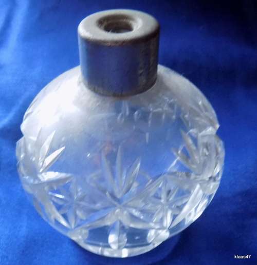 VINTAGE GLASS PERFUME BOTTLE - No top