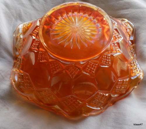 CARNIVAL GLASS FLUTED SWEET BOWL