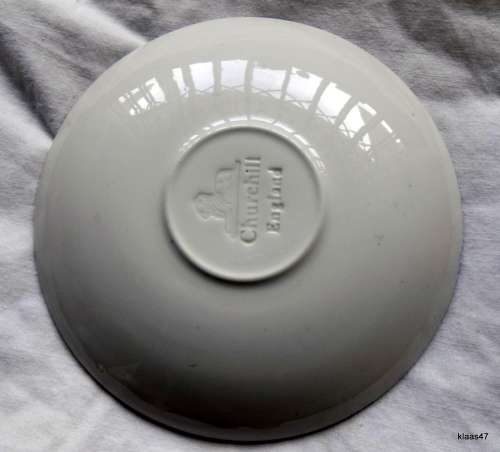 CHURCHILL - BLUE AND WHITE - 3 SAUCERS