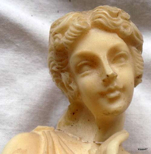 LADY FIGURINE - 26.7cm High : PLEASE NOTE REPAIR - NECK