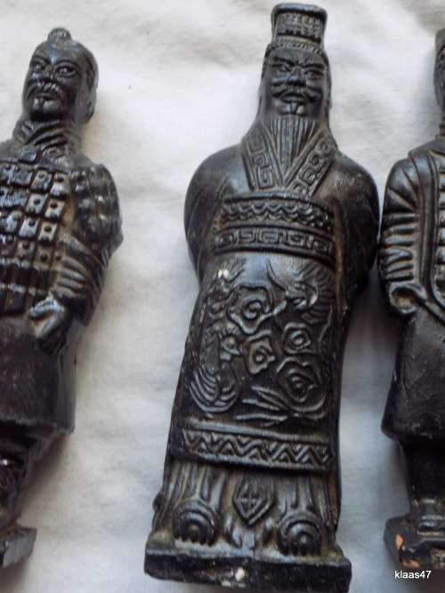THREE CHINESE TERRACOTTA ARMY REPLICA INFANTRY FIGURINES - Tallest 12cm High