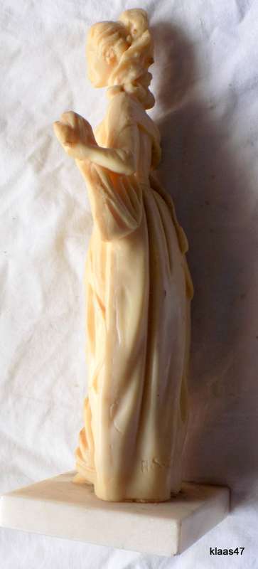 Victorian Lady - Signed A Santini - 31cm high on a 10.7x11 stand (PLEASE NOTE HER NOSE IS DAMAGED)