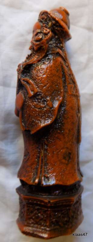 RESIN FIGURINE - ORIENTAL -