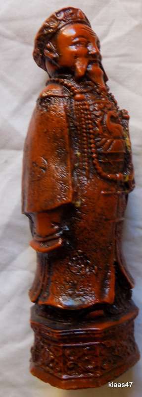 RESIN FIGURINE - ORIENTAL -