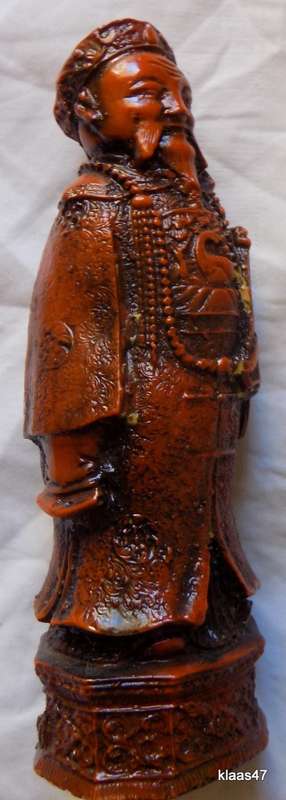 RESIN FIGURINE - ORIENTAL -