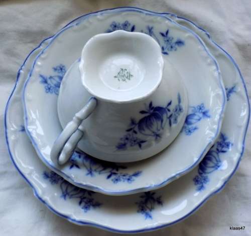 Hertel-Jacob Bavaria, Germany Blue and White Onion Pattern Trio