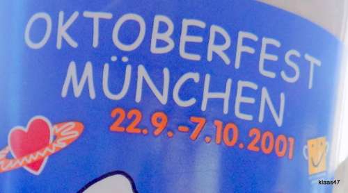 OKTOBERFEST - MUNCHEN - 22.9.-7.10.2001 - TANKARD - RASTAL GRENZHAUSEN - STEPHANIE WAGNER