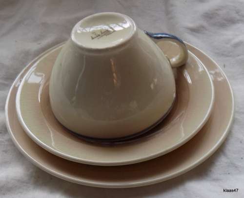 Susie Cooper Wedding Ring Pattern Trio in Tan and Blue