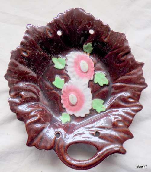 Brown Leaf Shape Dish Made in Occupied Japan
