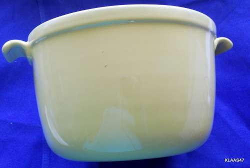 Large Casserole dish with lid -