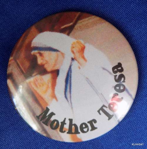 MOTHER THERESA - LAPEL BADGE -