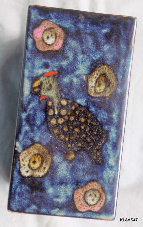 3 PIECE GUINEAFOWL DESIGN SET - 1 POT FOR BONSAI AND 2 MATCHING VASES