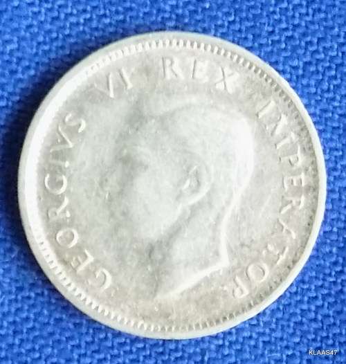 1942 Six pence South African  6d