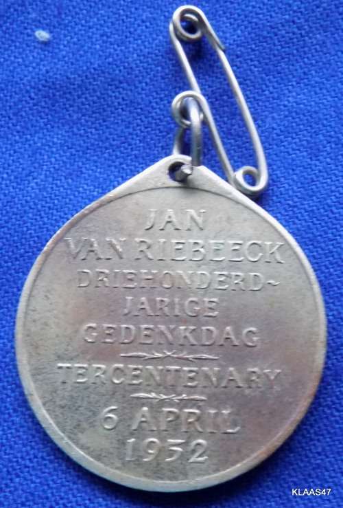 Jan Van Riebeeck Driehonderedjarige Gedenkdag - 6 April 1952 - medallion,