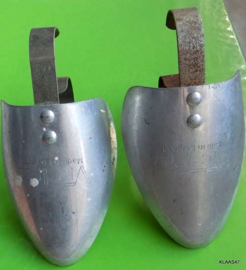 SHOE TREE - VIC-TREE - MADE IN ENGLAND - ALUMINIUM