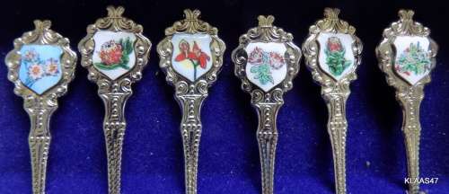 Set of 6 South African Flora Tea spoons
