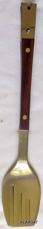 STAINLESS STEEL : SERVING TONGS : USE SEPARATELY OR CLIPPED TOGETHER