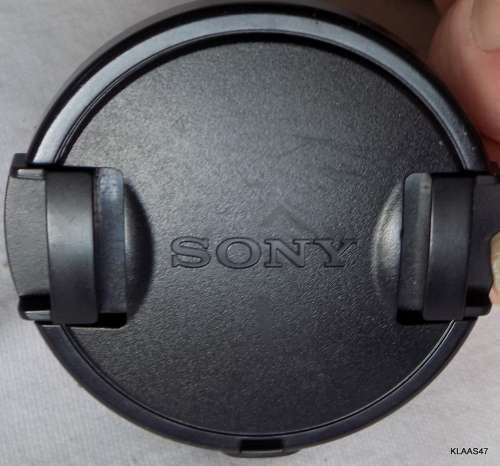 SONY - Sides Pinch Snap-On Front Lens Cap/Cover - Super Steady Shot DSC-H2