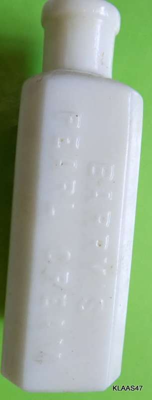 Barry`s Pearl Cream / White Emty  Bottle / Milk glass  / Ctema Perlas De Barry