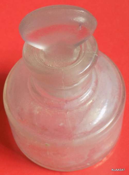 Small Ink Bottle with Glass Stopper - Inks written underneath - 6cm with Stopper in.