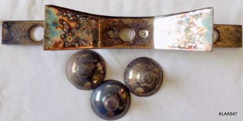 SILVER PLATED CANDLE HOLDER OR 3 CANDLES