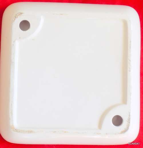 Flat Square Porcelain Bowl in Blue and White
