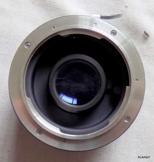 Vintage Sun`s Auto 2x Model KF Telephoto Tele Converter lens + caps Retro Zoom SLR camera