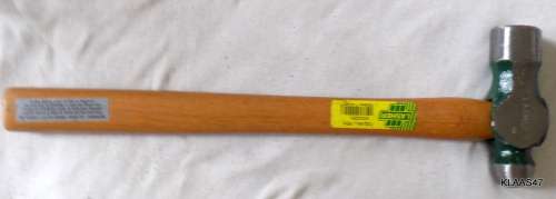 LASHER 700G BALL PEIN HAMMER - WOODEN HANDLE