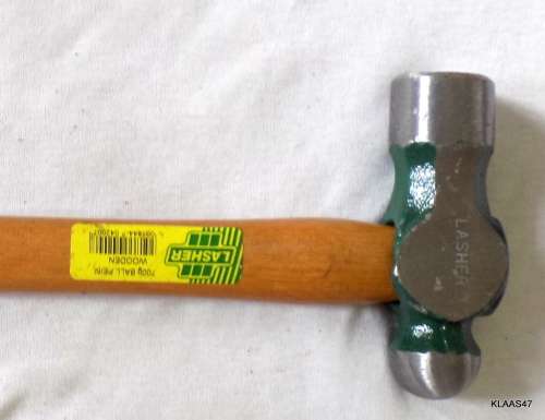 LASHER 700G BALL PEIN HAMMER - WOODEN HANDLE