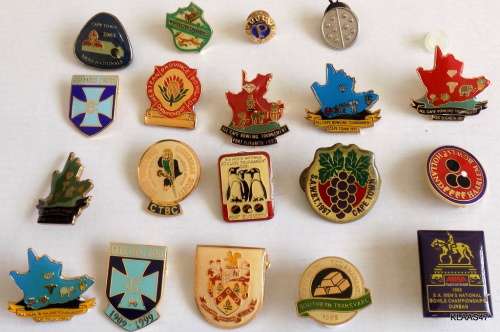 17 Bowling Club and Tournament Badges (see pictures)
