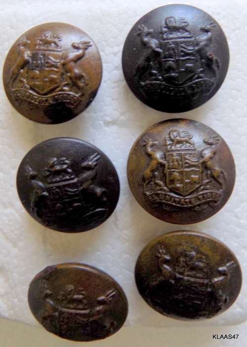 6 (LARGE) SOUTH AFRICAN GENERAL SERVICE UNIFORM BUTTONS - ED GILL BIRMINGHAM