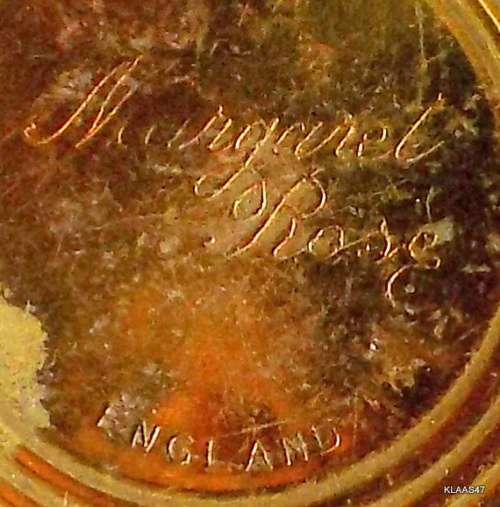 Vintage Margaret Rose Powder Compact