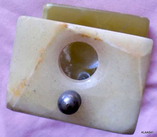 VINTAGE MARBLE SINGLE PIPE STAND REST