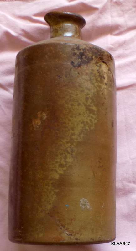 Vintage - Watt and Watt Ltd - Large Stoneware Ink Bottle