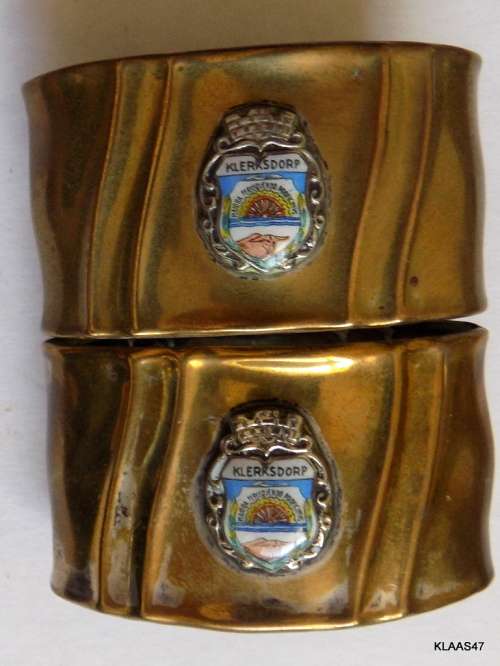 2 SERVIETTE RINGS - EPNS (RUBBED OFF) - KLERKSDORP CREST