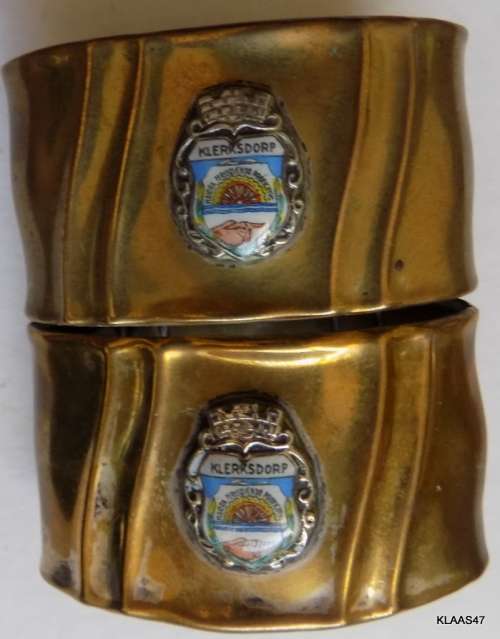 2 SERVIETTE RINGS - EPNS (RUBBED OFF) - KLERKSDORP CREST