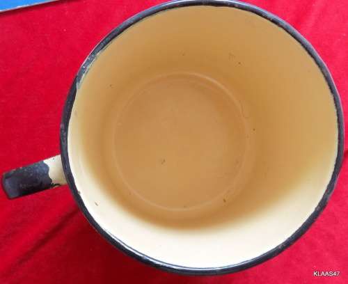 VINTAGE EXTRA LARGE ENAMEL MUG YELLOW WITH BLACK TRIM