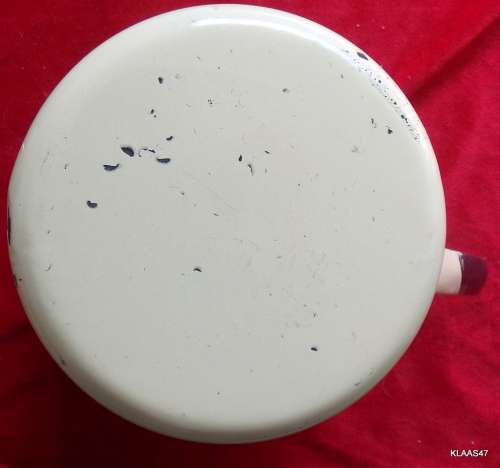 VINTAGE EXTRA LARGE ENAMEL MUG YELLOW WITH BLACK TRIM