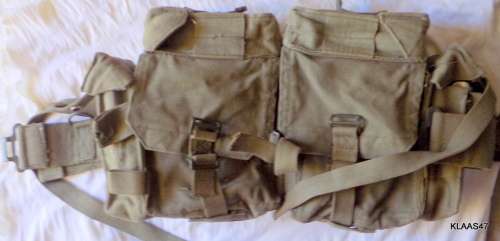 SADF : BELT with 2 POUCHES attached. (2 kidney pouches with 2 magazine pouches on each)
