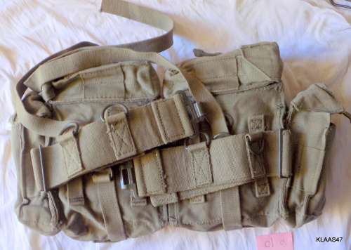SADF : BELT with 2 POUCHES attached. (2 kidney pouches with 2 magazine pouches on each)
