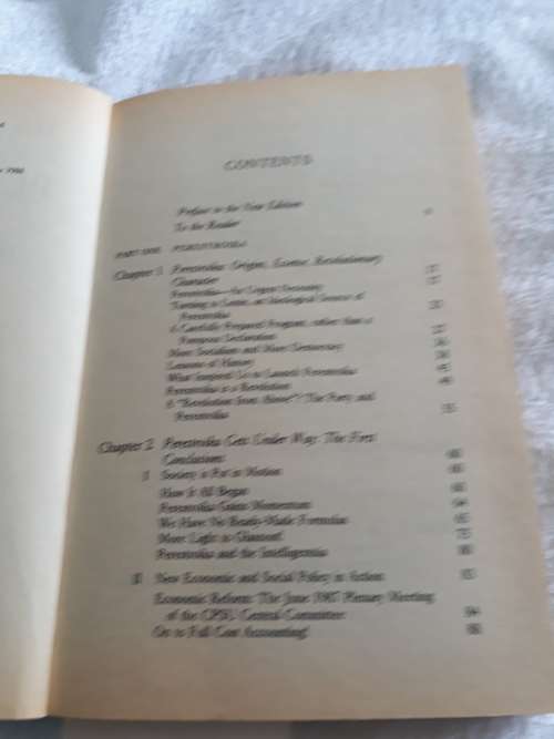 Mikhail Gorbachev - Perestroika - Paperback