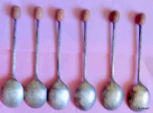 Set of 6 Teaspoons.  EPNS - Made in England.  Coffee bean tops.