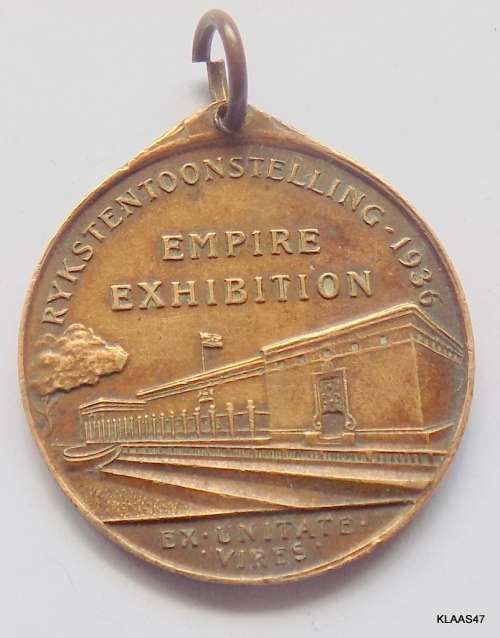 EMPIRE EXHIBITION - JOHANNESBURG 1936 / EENDRACT MAAKT MACHT - MEDALLION