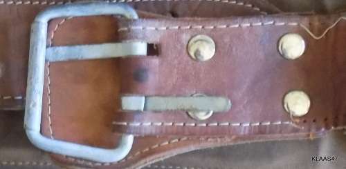VINTAGE - MAXA -  4` Padded Leather Weight-Lifting Belt -  96cm Long (Needs some stitching)
