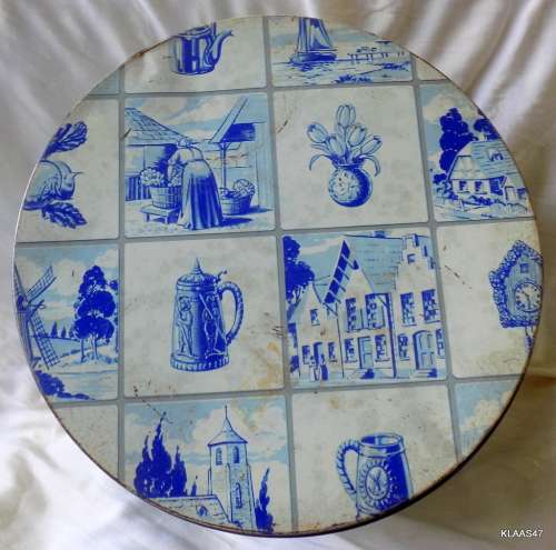 Vintage Baumann`s Biscuit Tin with Blue and White Dutch Theme